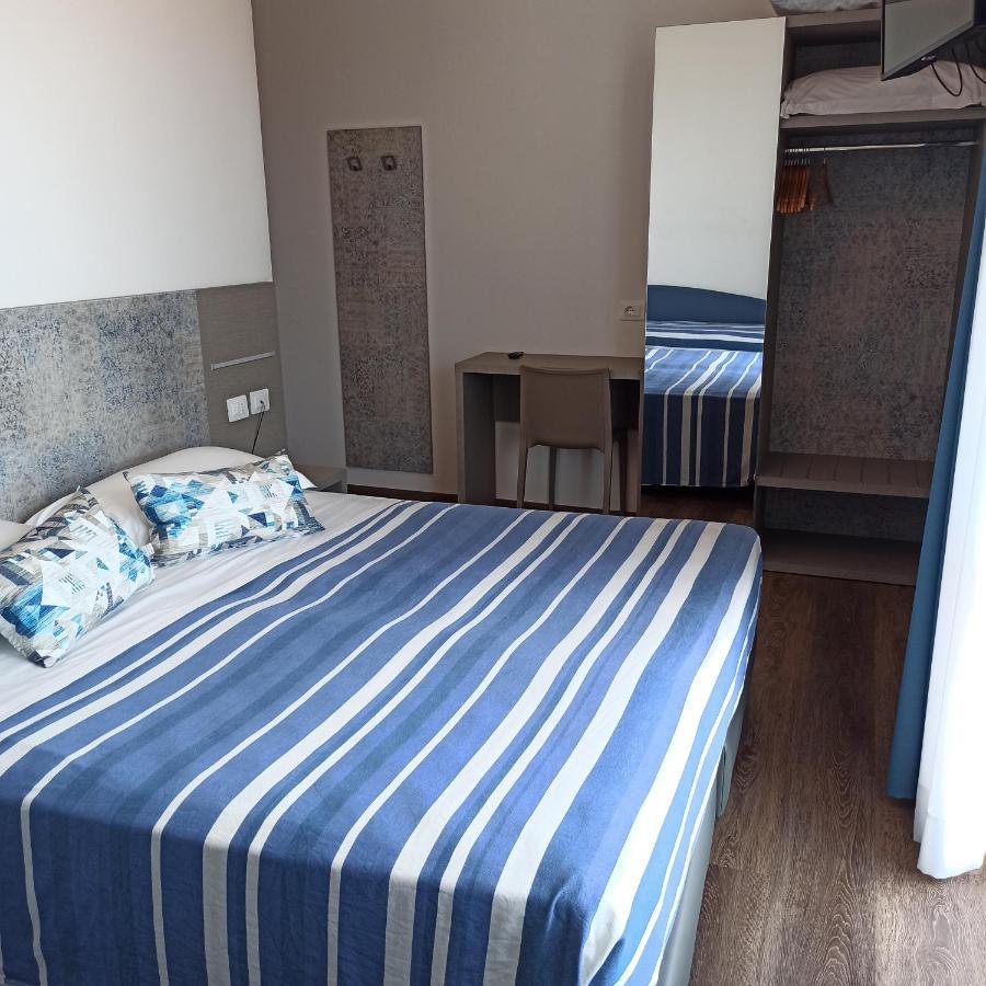 Real Park Hotel Cavi di Lavagna Luaran gambar